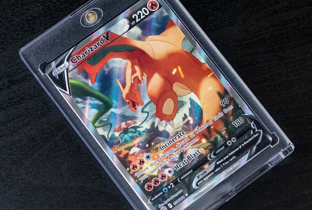One-touch UV-resistant magnetic card holder displaying a rare Charizard V card